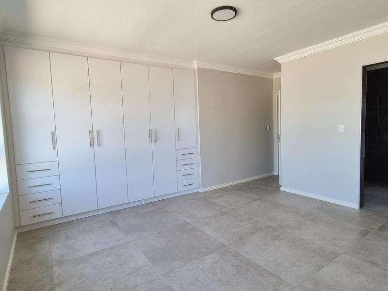 3 Bedroom Property for Sale in Kleinbaai Western Cape